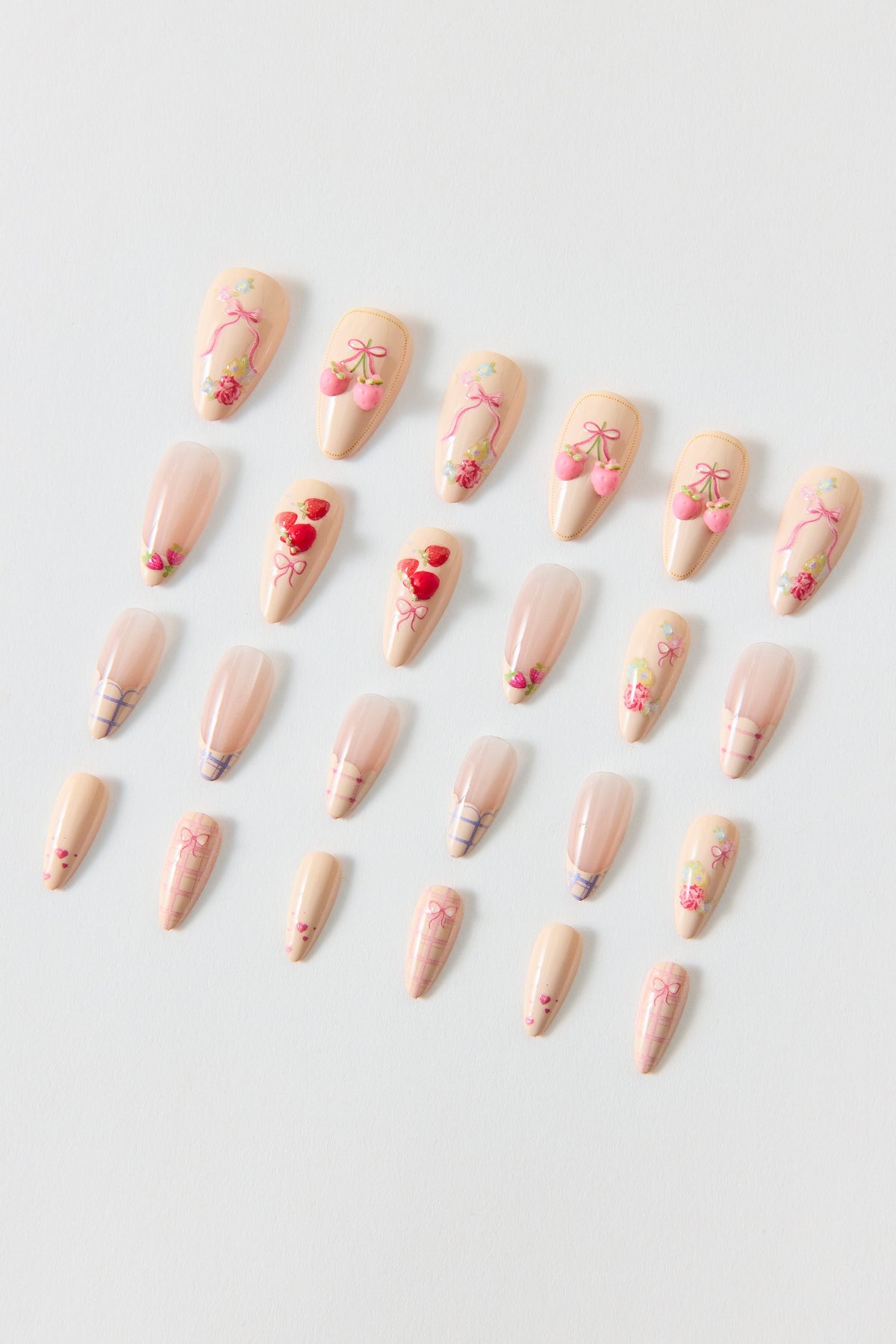 Floral Femme Press-On Faux Nail Set Floral Femme - For Love & Lemons