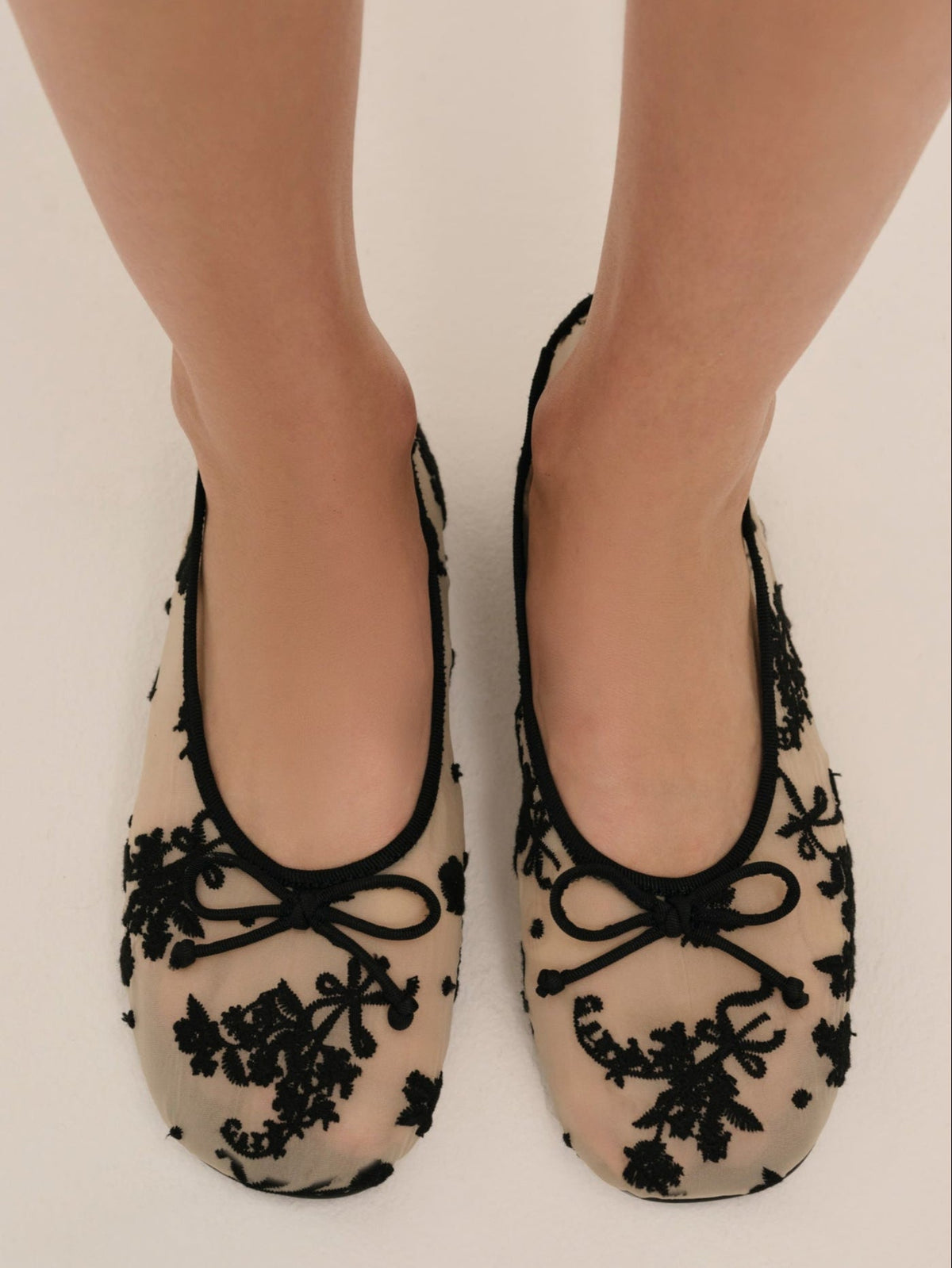 Florence Flat Black - For Love & Lemons