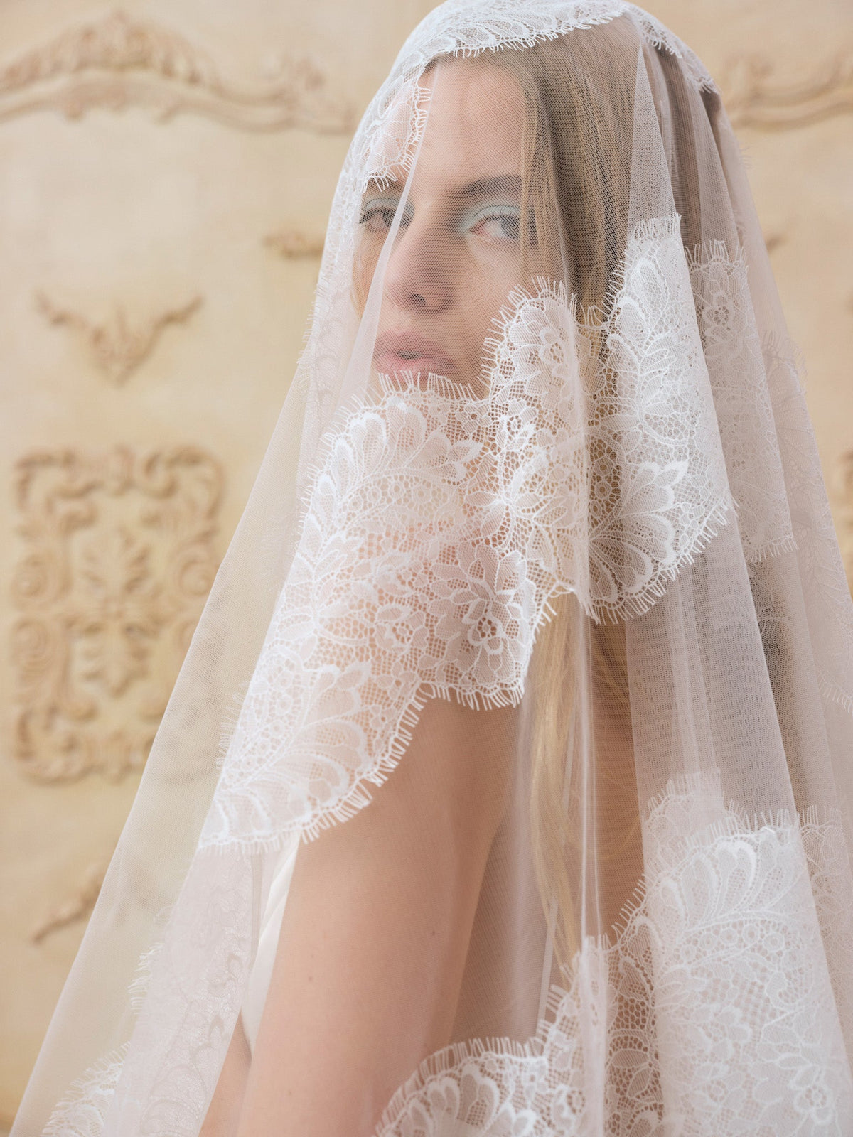 Elsie Veil White - For Love & Lemons