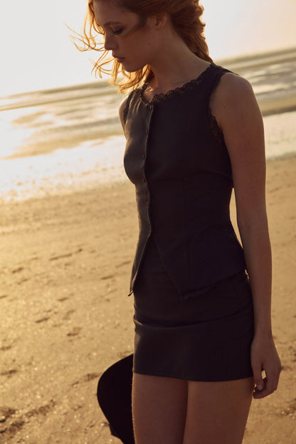 Shawna Vest Black - For Love & Lemons
